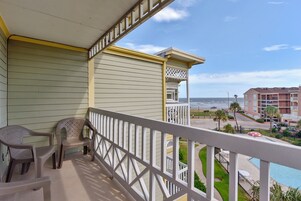 Condo (1 Bedroom) | Front of property