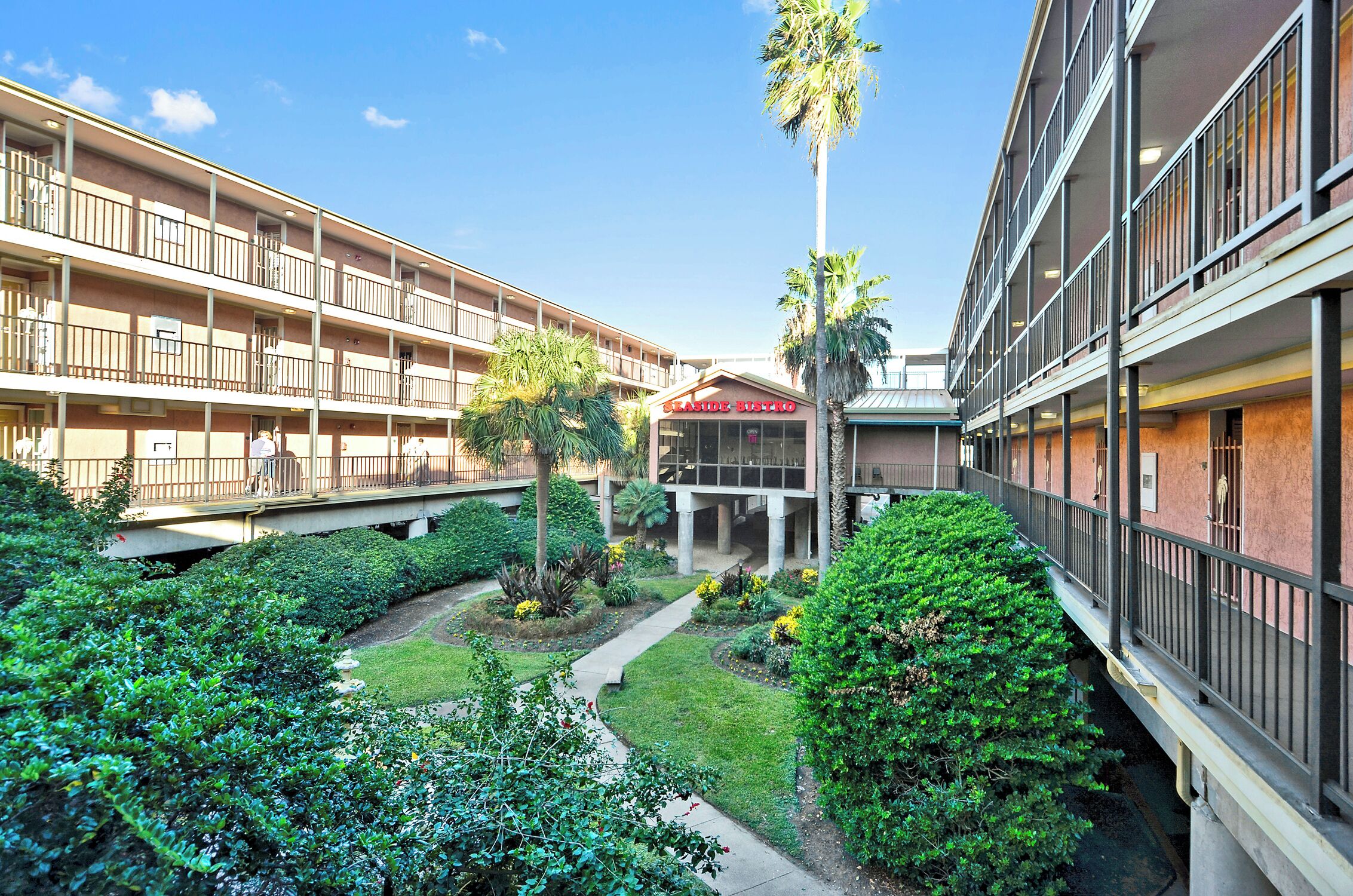 Condo (1 Bedroom) | Property amenity