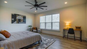 4 chambres, bureau, fer et planche Ă repasser, Wi-Fi gratuit