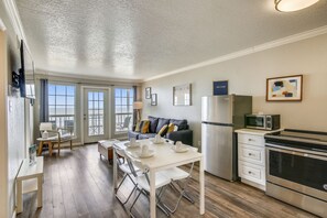 Condo, Multiple Beds, Ocean View | Private kitchen | Fridge, microwave, oven, stovetop