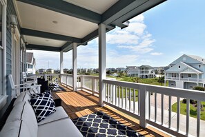 House (3 Bedrooms) | Property amenity - Wine Down by Ryson Vacation Rentals (Galveston)