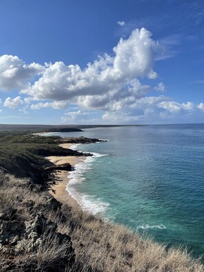 Una spiaggia nelle vicinanze, teli da spiaggia