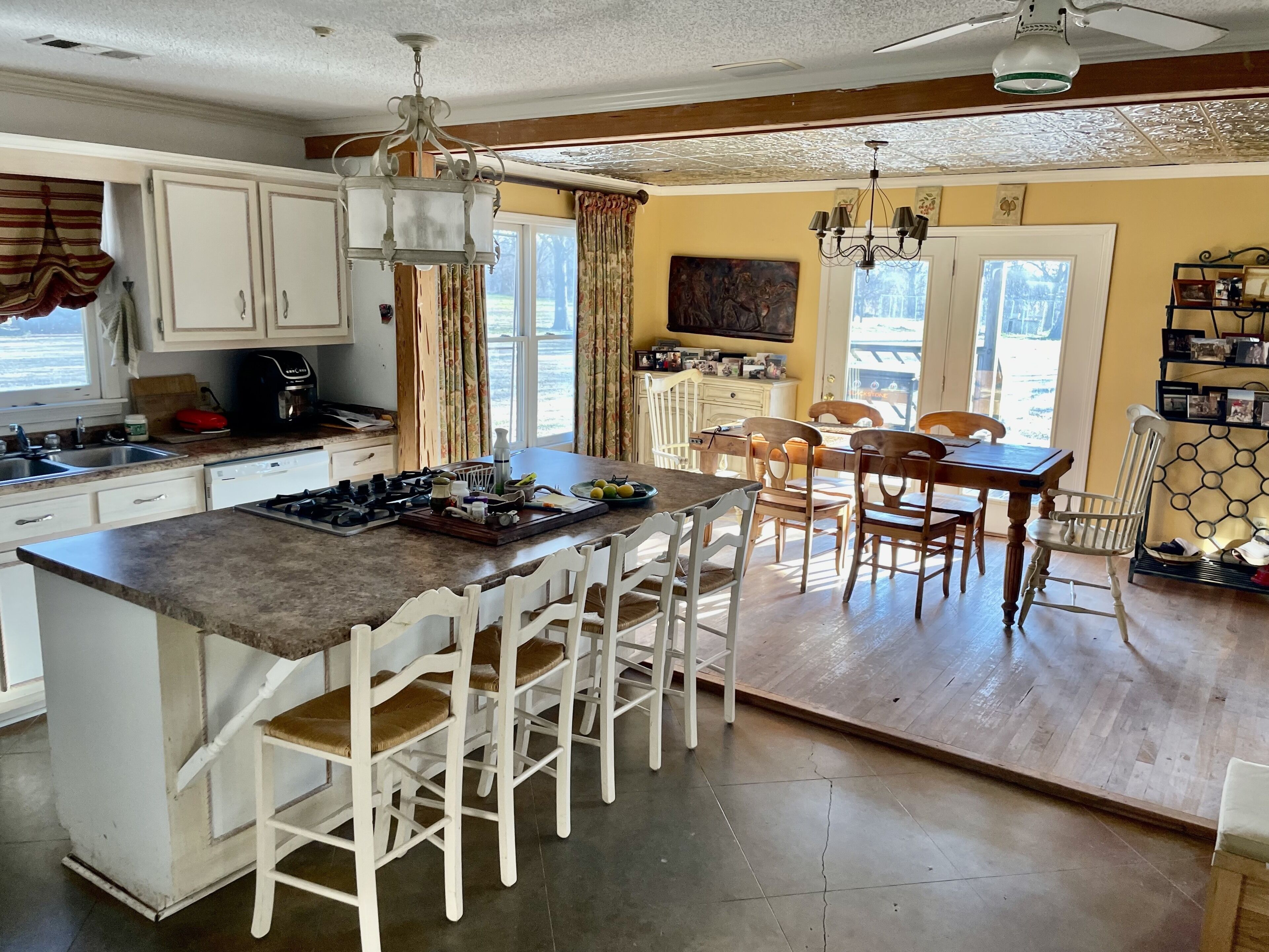 The Retreat, secluded yet only 3 miles from downtown Clarksdale MS 