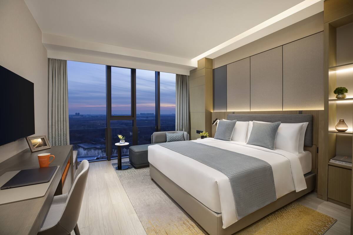 Superior Room | Premium bedding, minibar, in-room safe, desk