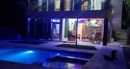 Versailles villas j.s