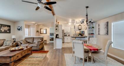 3 Bed, 2 Bath Cabin in Munds Park AZ Close To Flagstaff and Sedona