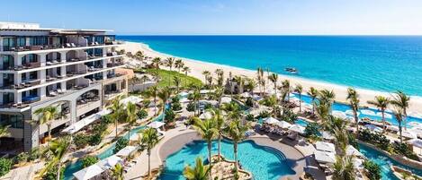 حمّام سباحة خارجي