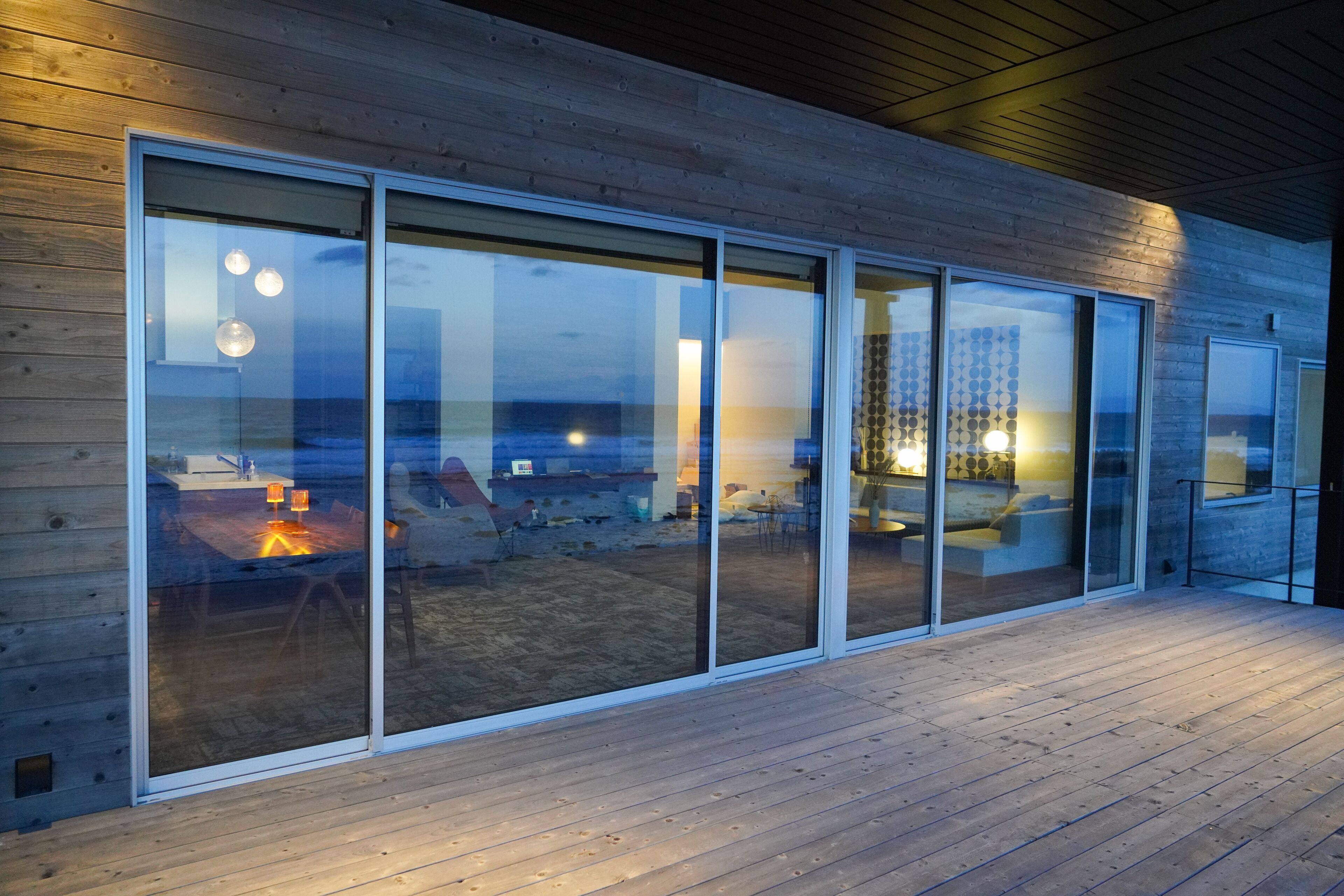 Design Condo for 6 Adults and 2 Children, Non Smoking | 2 bedrooms, desk, free WiFi, bed sheets