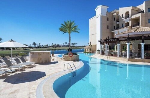 2Bed Apartment - Pool, Balcony, Views, Golf Resort
