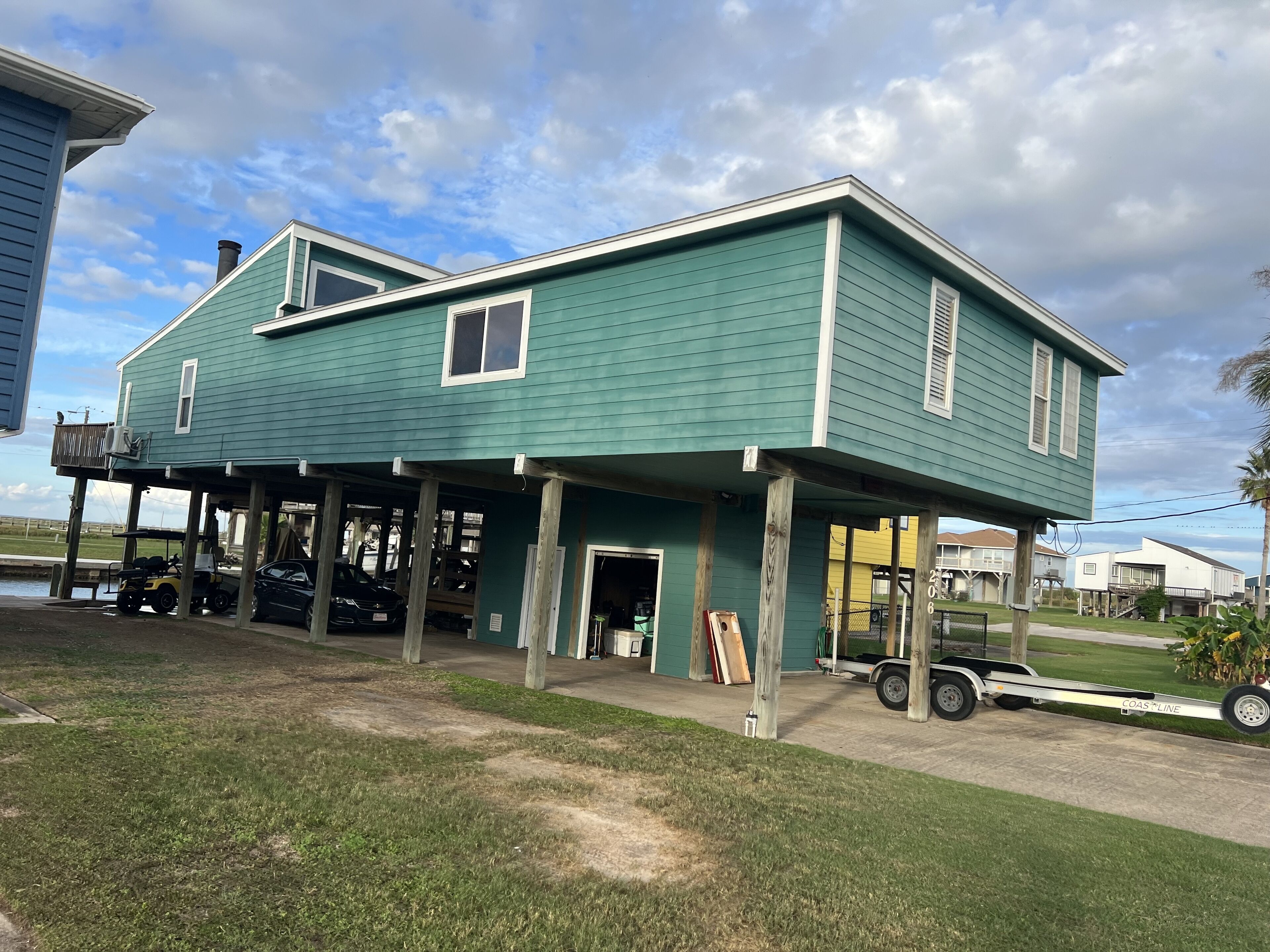 The anchor house at Treasure Island Bay side on the canal