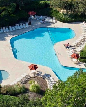 Piscine extérieure, piscine chauffée