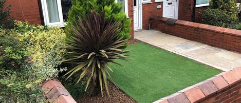 تفاصيل الفندق من الخارج