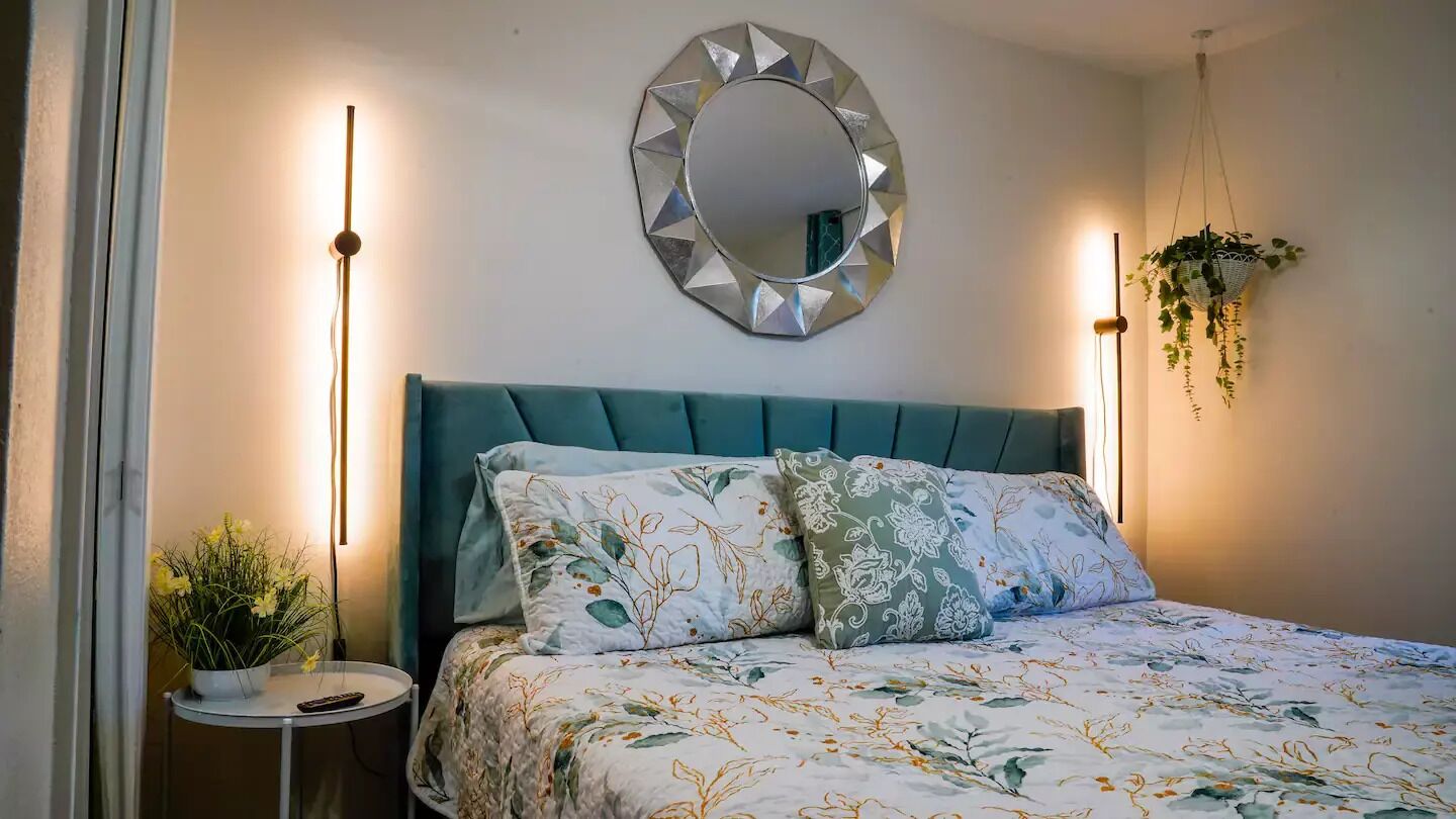 3 bedrooms, desk, iron/ironing board, free WiFi