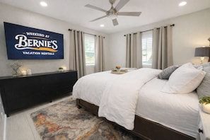 2 chambres, fer et planche à repasser, Wi-Fi gratuit, draps fournis