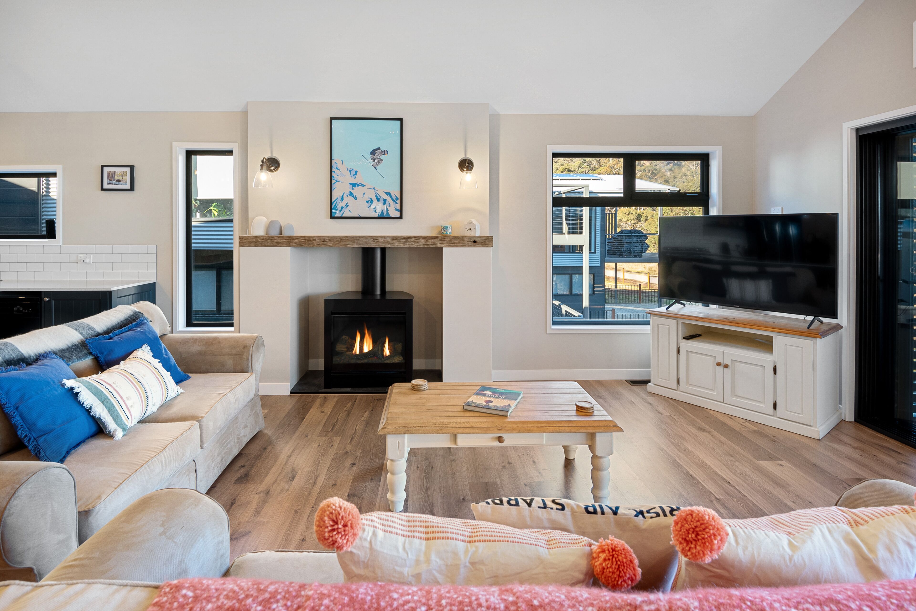 3bed 3bath house with lake views. 10mins from Jindabyne. 30 mins to ski tube — image 15