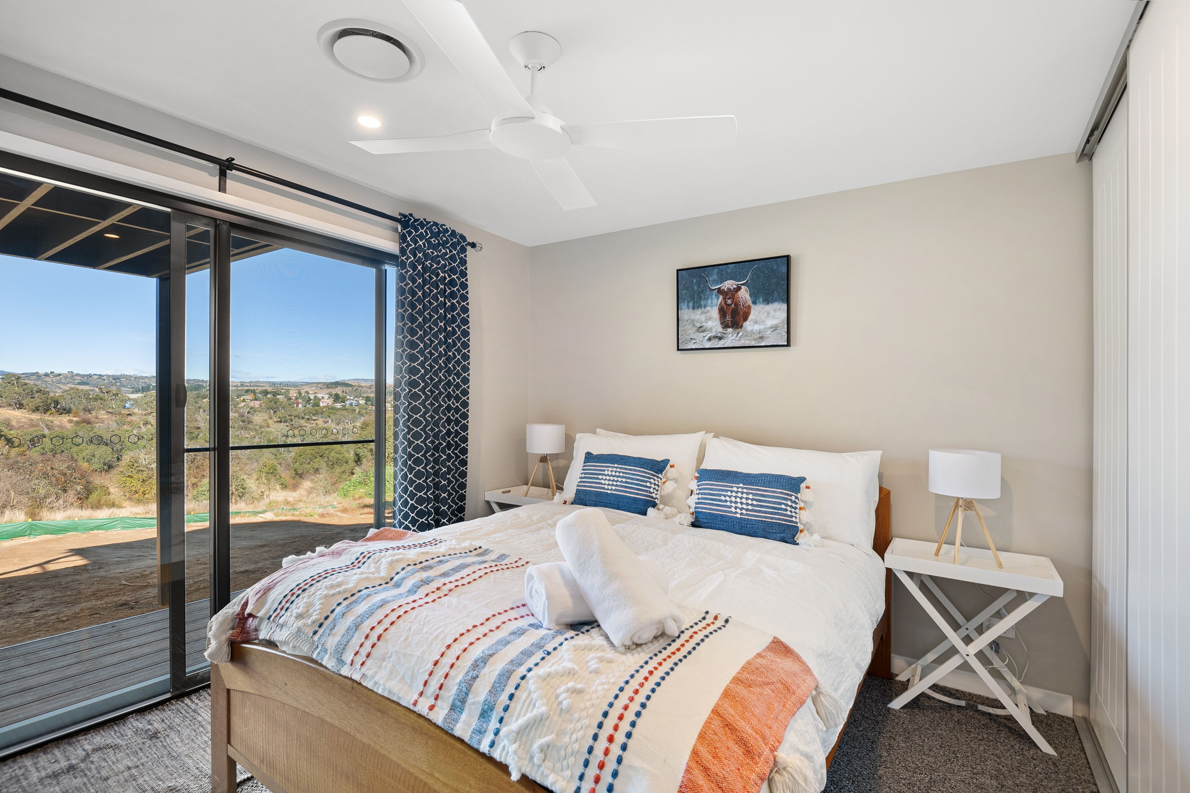 3bed 3bath house with lake views. 10mins from Jindabyne. 30 mins to ski tube — image 26