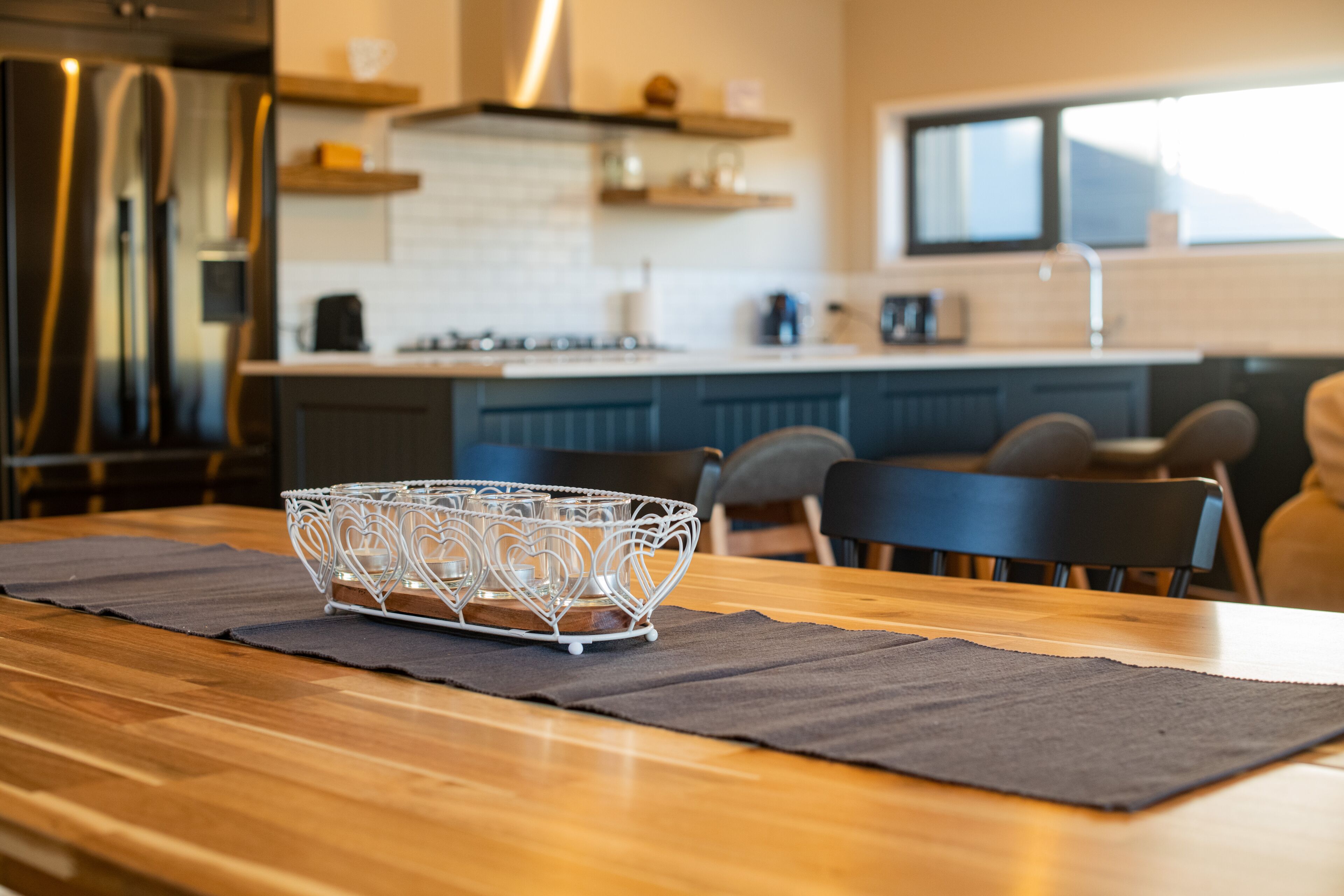 3bed 3bath house with lake views. 10mins from Jindabyne. 30 mins to ski tube — image 13