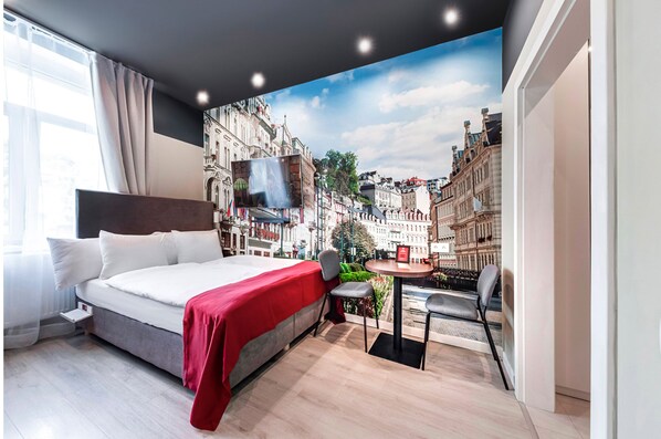 Modern Studio for 3 | 1 bedroom, premium bedding, in-room safe, blackout drapes