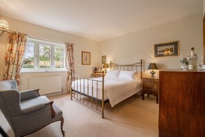 2 bedrooms