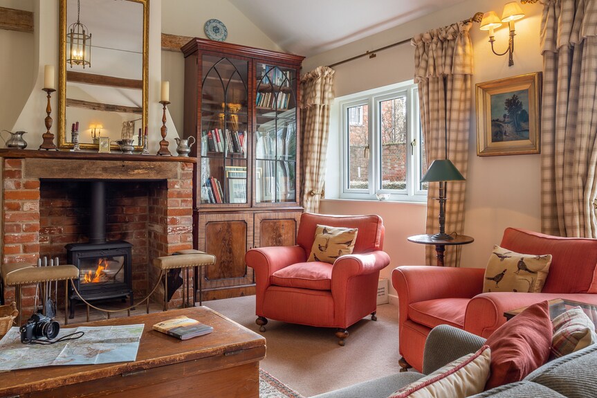 Charming Cottage In Beautiful Private Countryside With A Boating Lake - The Calf Pens - 埃塞克斯