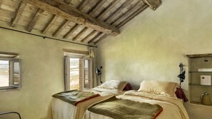9 habitaciones y wifi 