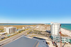 Unclassified image, 5 of 49, button