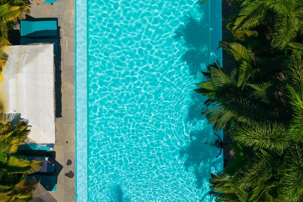 juSTa Morjim Beach Resort and Spa