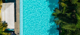 juSTa Morjim Beach Resort and Spa