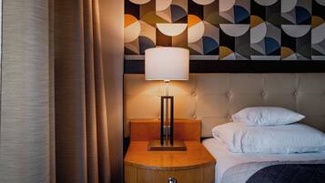 In-room safe, individually decorated, individually furnished, desk