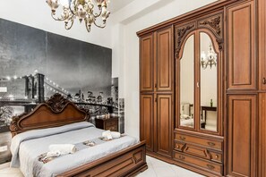 3 camere