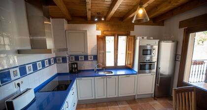 Chalet en Toba junto al Parque Montes Obarenes