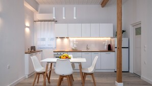Dining - Studio with breathtaking views of the sea (Corfu)