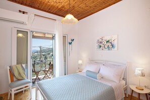 2 bedrooms, iron/ironing board, travel cot, free WiFi