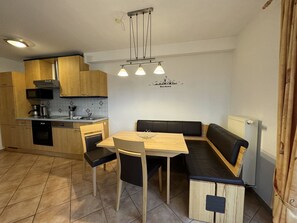 Uklassifisert bilde, 4 av 32, knapp