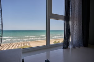 SEAVIEW 2 ALEZZI BEACH | Vistas desde la habitación
