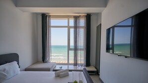 SEAVIEW 2 ALEZZI BEACH
