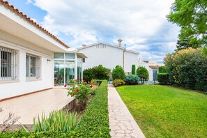 Exterior - Exclusive Villa Mario with Private Pool, Wi-Fi and close to the Beach (Vinarós)