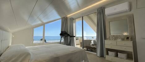 5 bedrooms, iron/ironing board, free WiFi, bed sheets