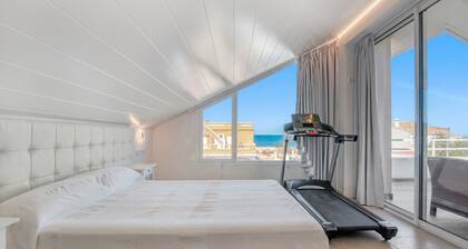 Villa Cudei, en front de mer, proche plage, avec piscine & Wi-Fi