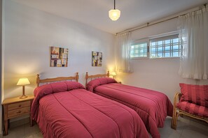 2 bedrooms, iron/ironing board, free WiFi, bed sheets - Apartment Costa Bella close to the Beach with Shared Pool & Wi-Fi (Altea)