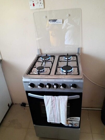 Lovely 1-bedroom Condo with A/C, Hall & Kitchen