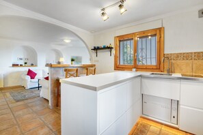 Interior - Pet-Friendly Villa Lau Costa Blanca with Sea View, Pool & Wi-Fi (Denia)
