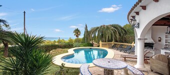 Pet-Friendly Villa Lau Costa Blanca with Sea View, Pool & Wi-Fi