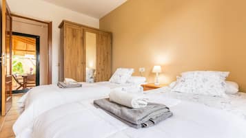 2 soveværelser, strygejern/strygebræt, gratis Wi-Fi, sengetøj