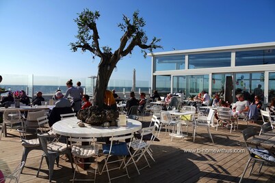 Nice vacation home, only 4 minutes walk to the center of Bergen and close to the beach!