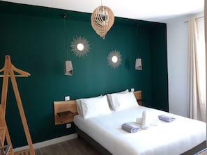 基本客房 | 遮光布/窗簾、熨斗/熨衣板、免費無線上網、床單