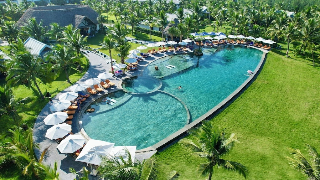 Bliss Hoi An Beach Resort & Wellness, Thăng Bình | Hotels.com