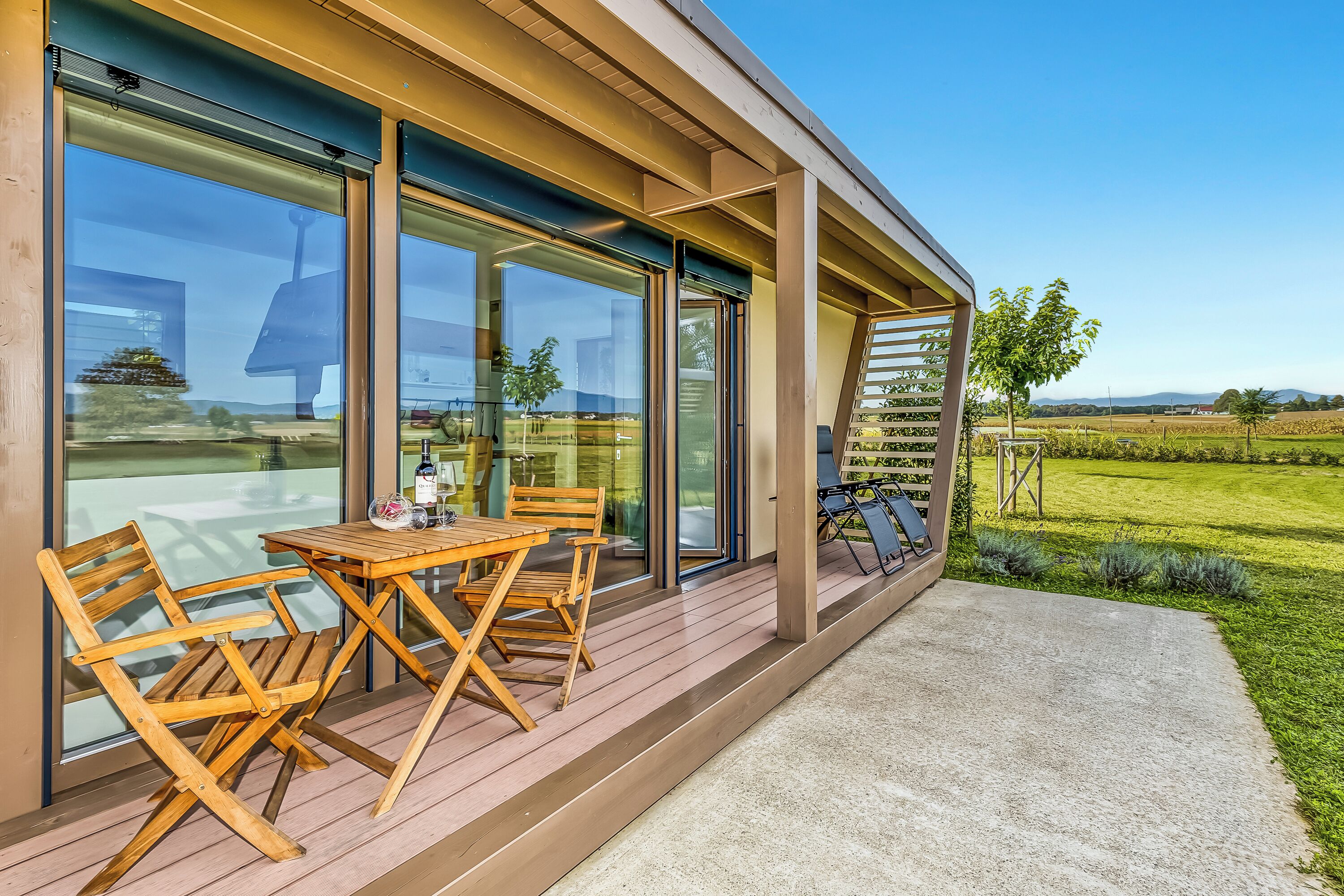 Family Studio, Mountain View (Riverside Suite Ane private beach) | Outdoor dining