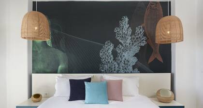 Kouros Hotel & Suites