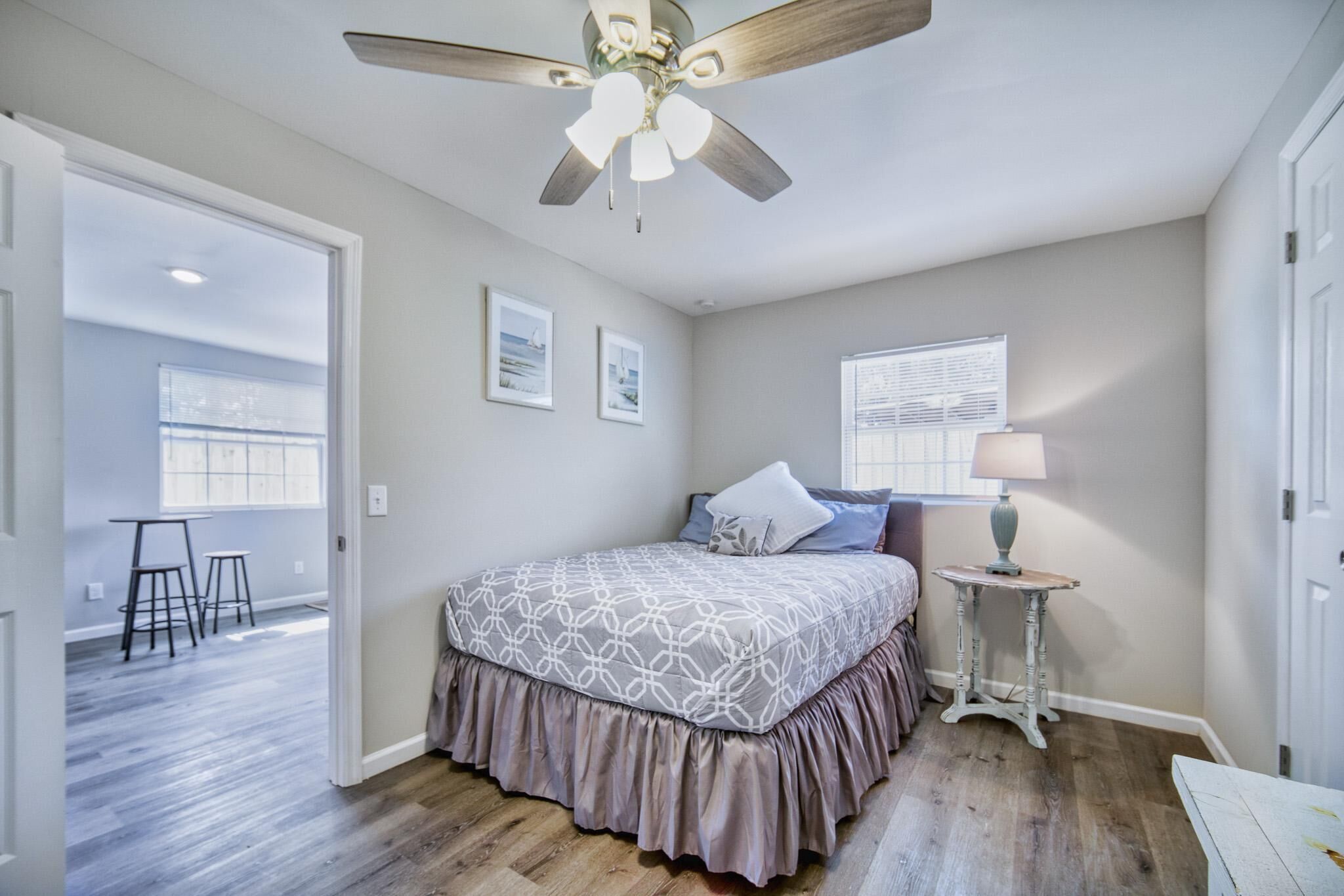 ~[C] Krispy Krashpad_Sleeps 5_Krispy Kreme~